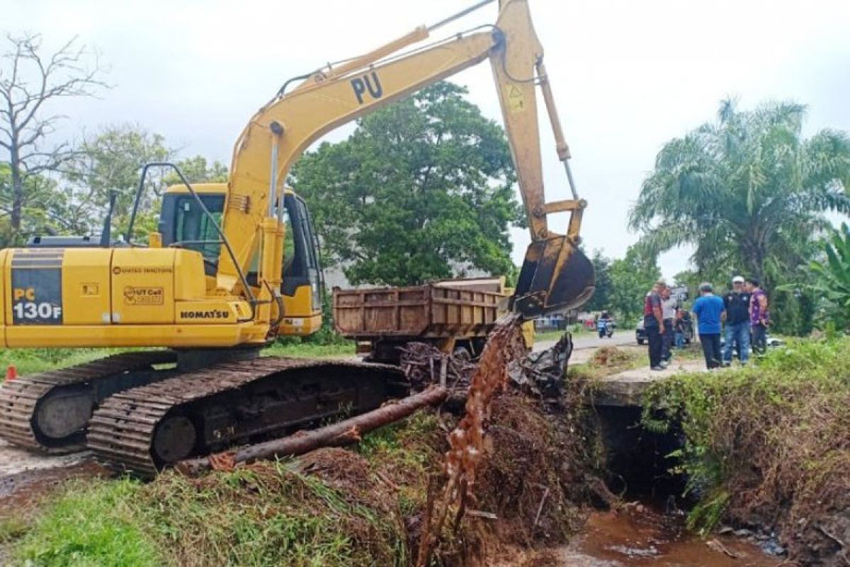 Pemkab Kotim diminta segera normalilasi sungai cegah banjir di Sampit