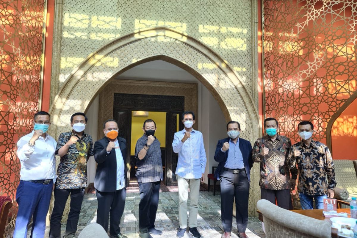 Delapan parpol bertemu mendukung penanganan COVID-19 di Surabaya