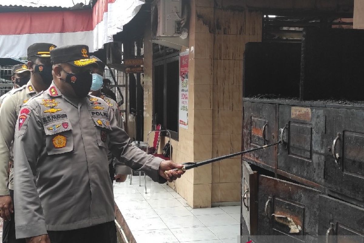 Tokoh adat YE diduga dalangi pembakaran di komplek Bandara Sentani Jayapura
