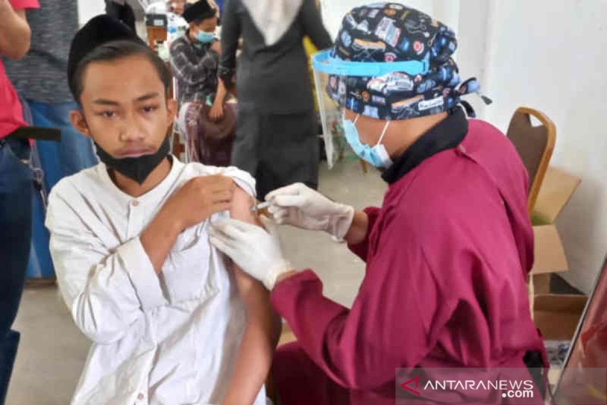 Kolaborasi jadi kunci sukses vaksinasi di Kota Cirebon
