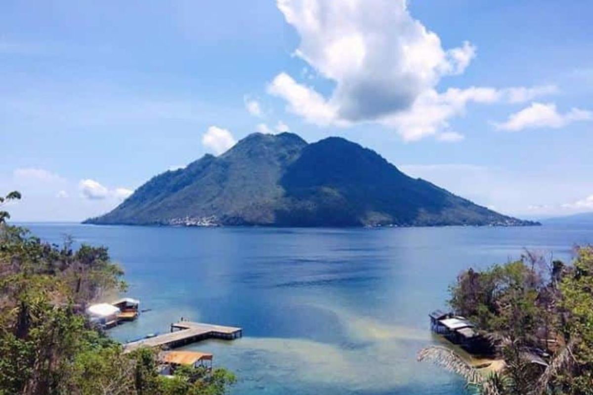 Dispar Ternate lanjutkan pembangunan panggung kesenian di Pulau Hiri, dukung pariwisata