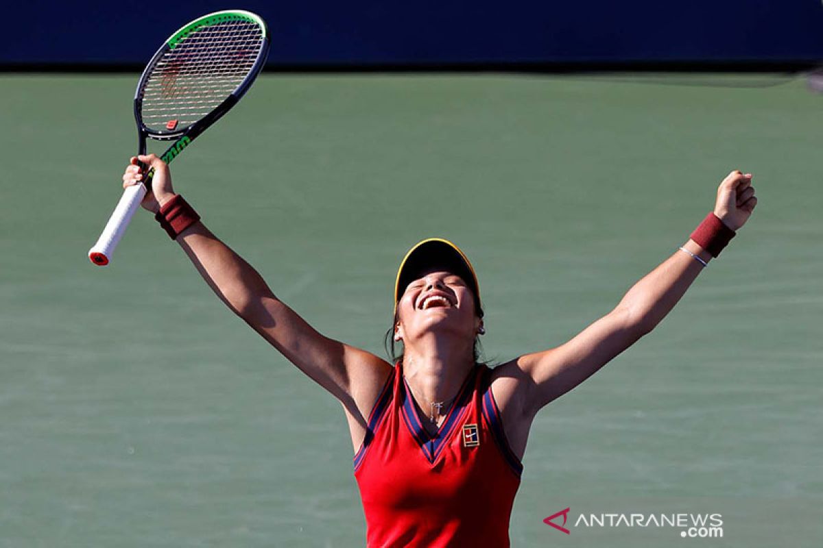 Remaja Inggris Emma Raducanu catat sejarah juarai US Open