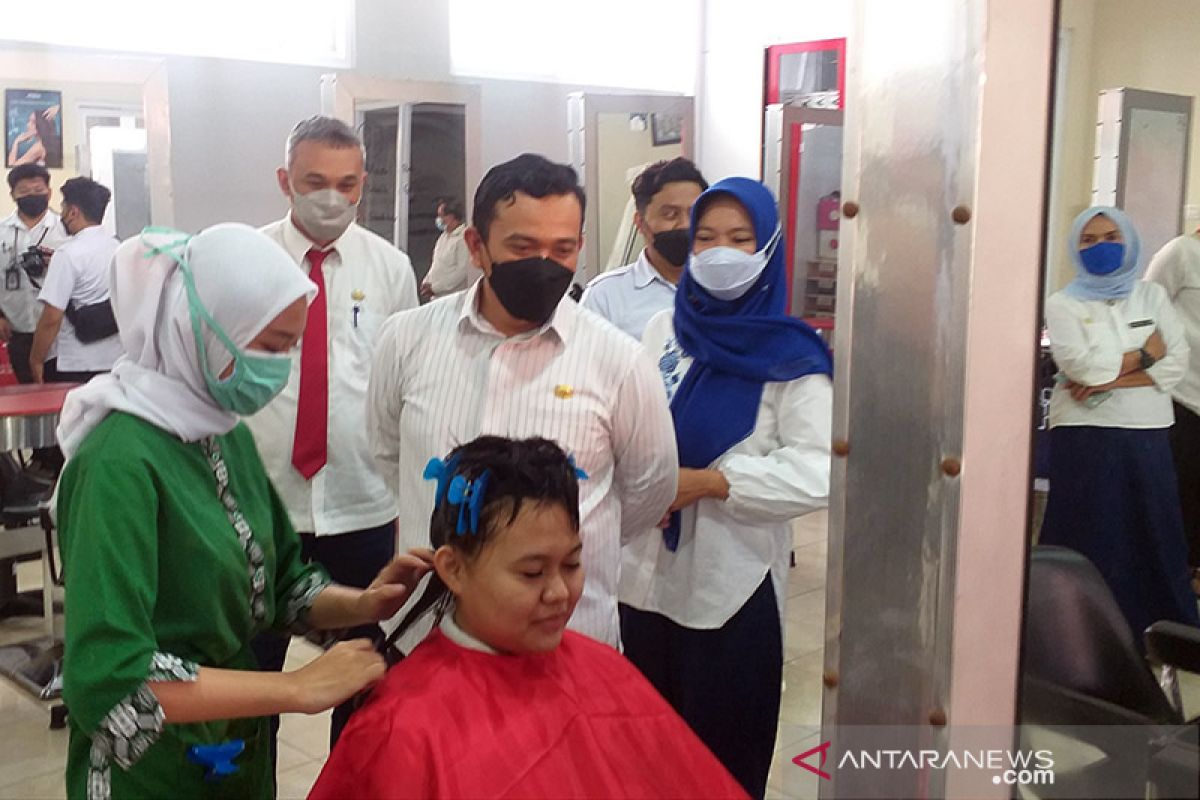 1.471 SMA dan SMK di Jawa Barat laksanakan pembelajaran tatap muka