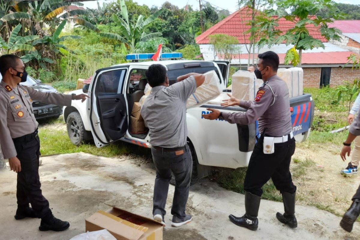 Polisi amankan 14.550 bungkus rokok ilegal di Sungai Rumbai Dharmasraya