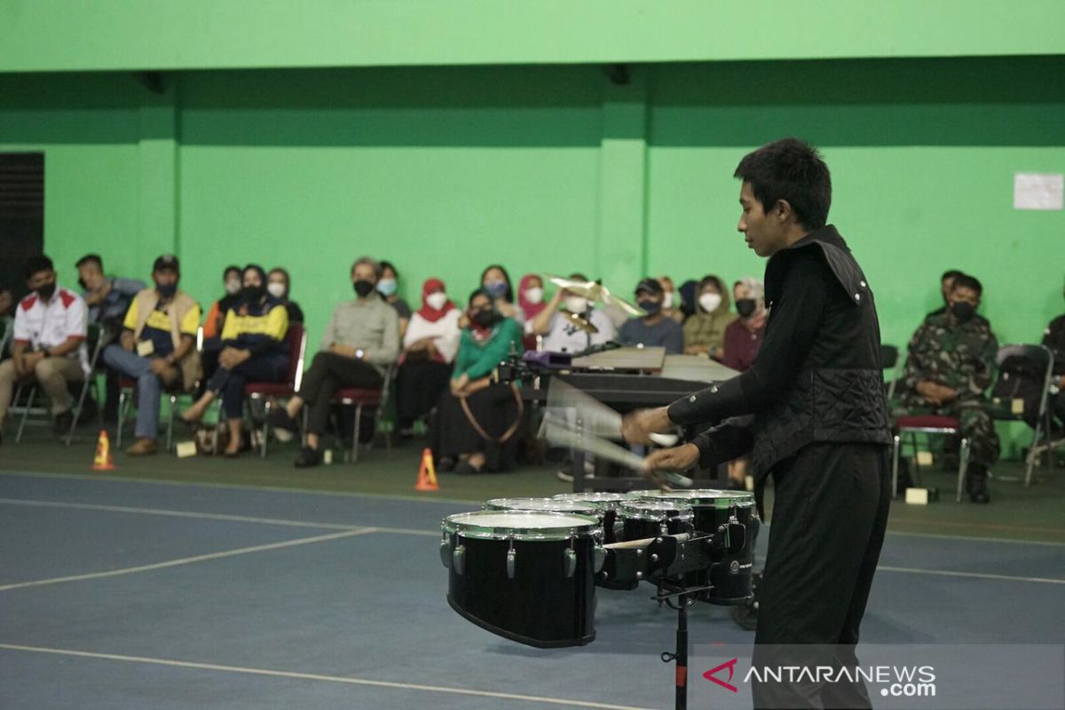 Atlet drum band Kota bogor juara FMP 2021 tingkat nasional