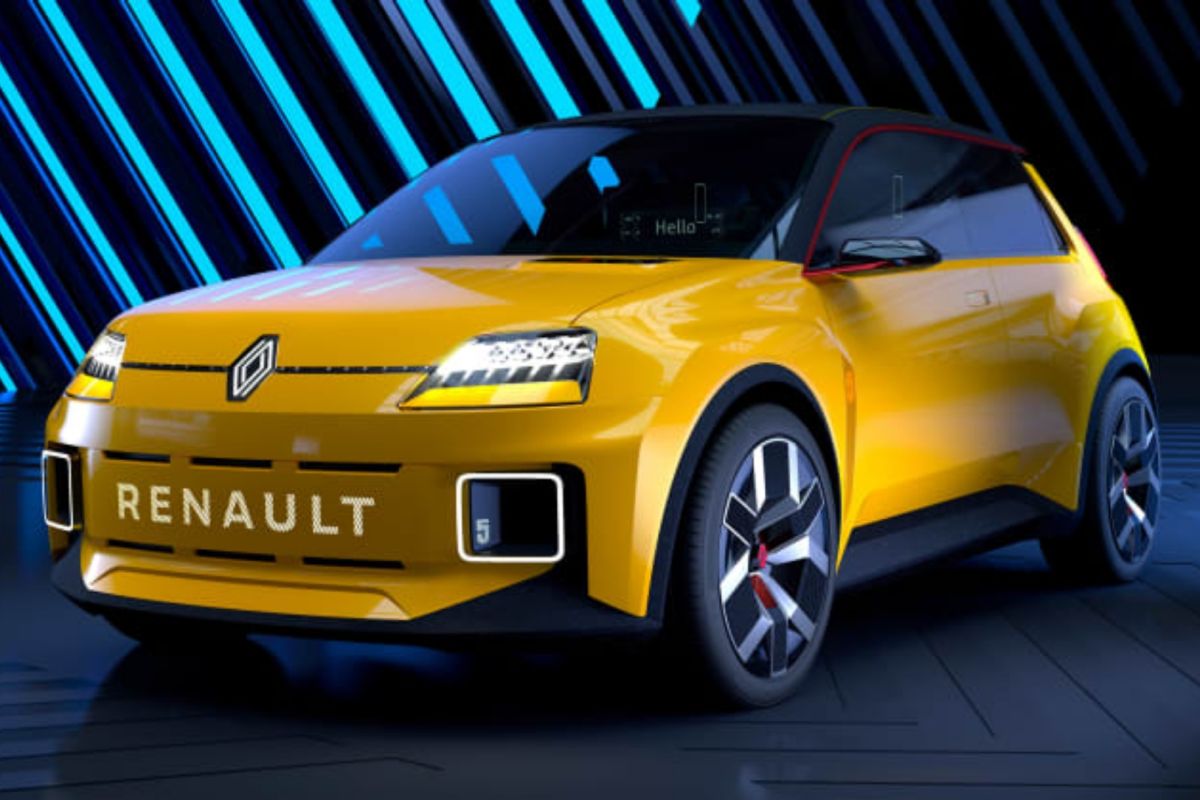 Mobil listrik Renault 5 dilaporkan akan mulai produksi pada 2024