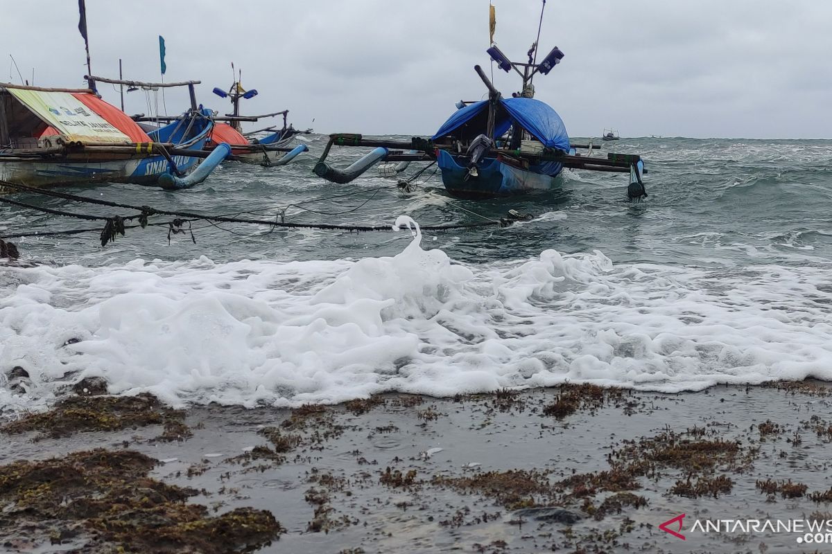 BPBD Cianjur masih terapkan siaga gelombang tinggi pantai selatan