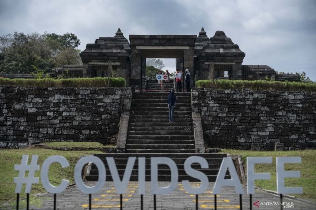 Uji coba pembukaan Taman Wisata Candi Borobudur dan Prambanan pakai PeduliLindungi lancar