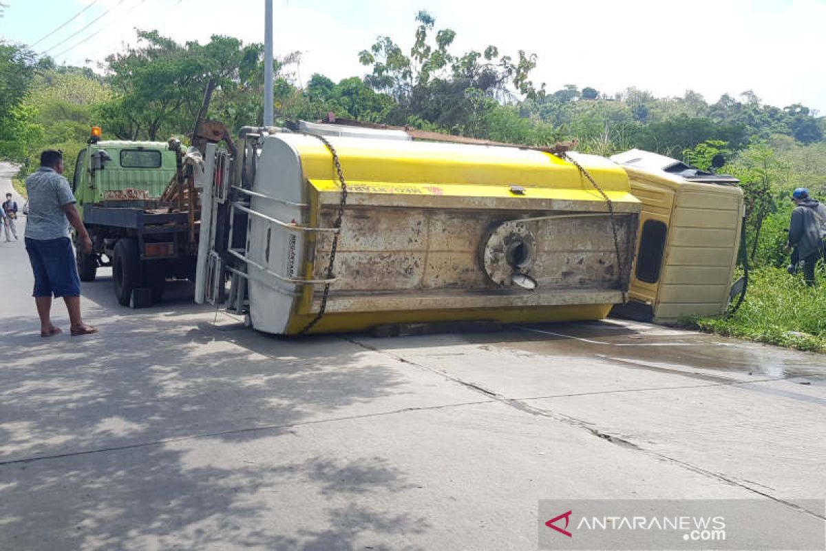 Empat korban tewas dalam kecelakaan di tanjakan Sigarbencah Semarang