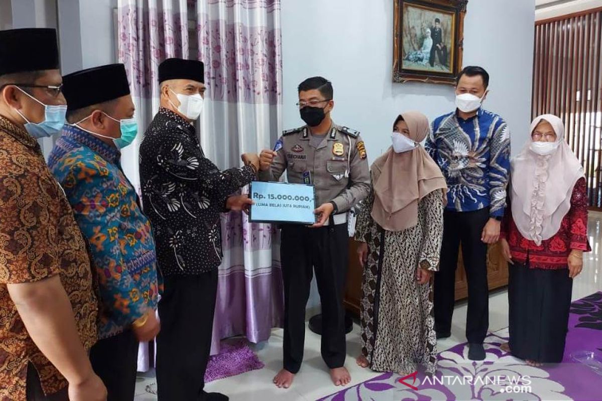 Rejang Lebong santuni ahli waris nakes gugur akibat COVID-19