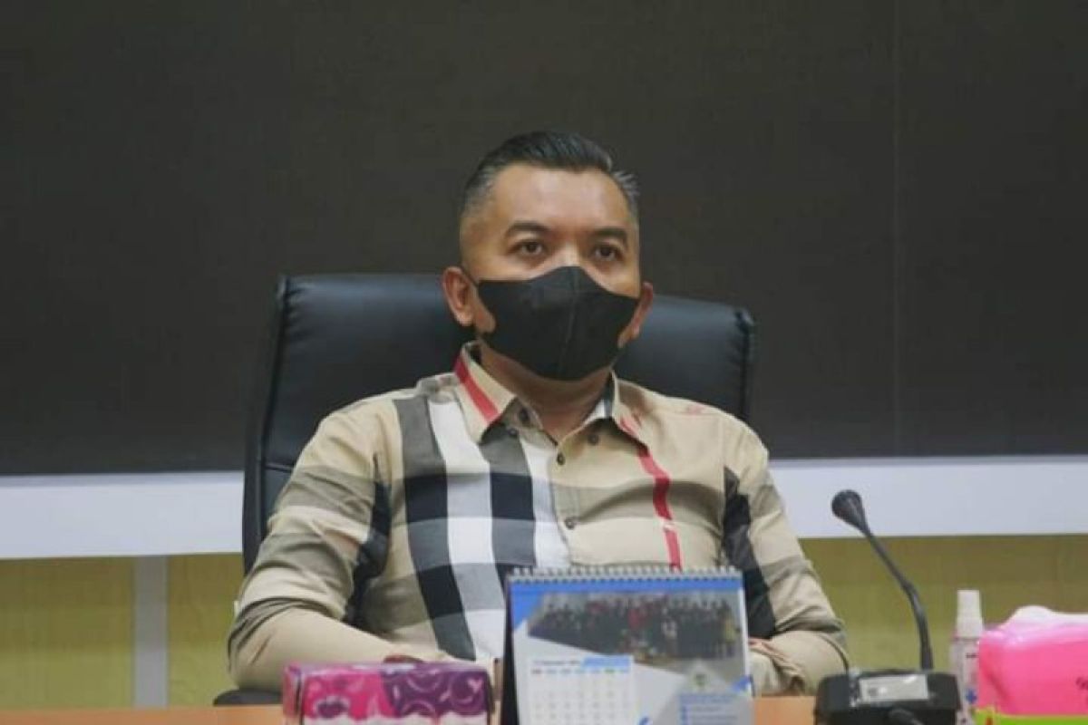 Ketua DPRD Seruyan ingatkan masyarakat selektif menerima informasi