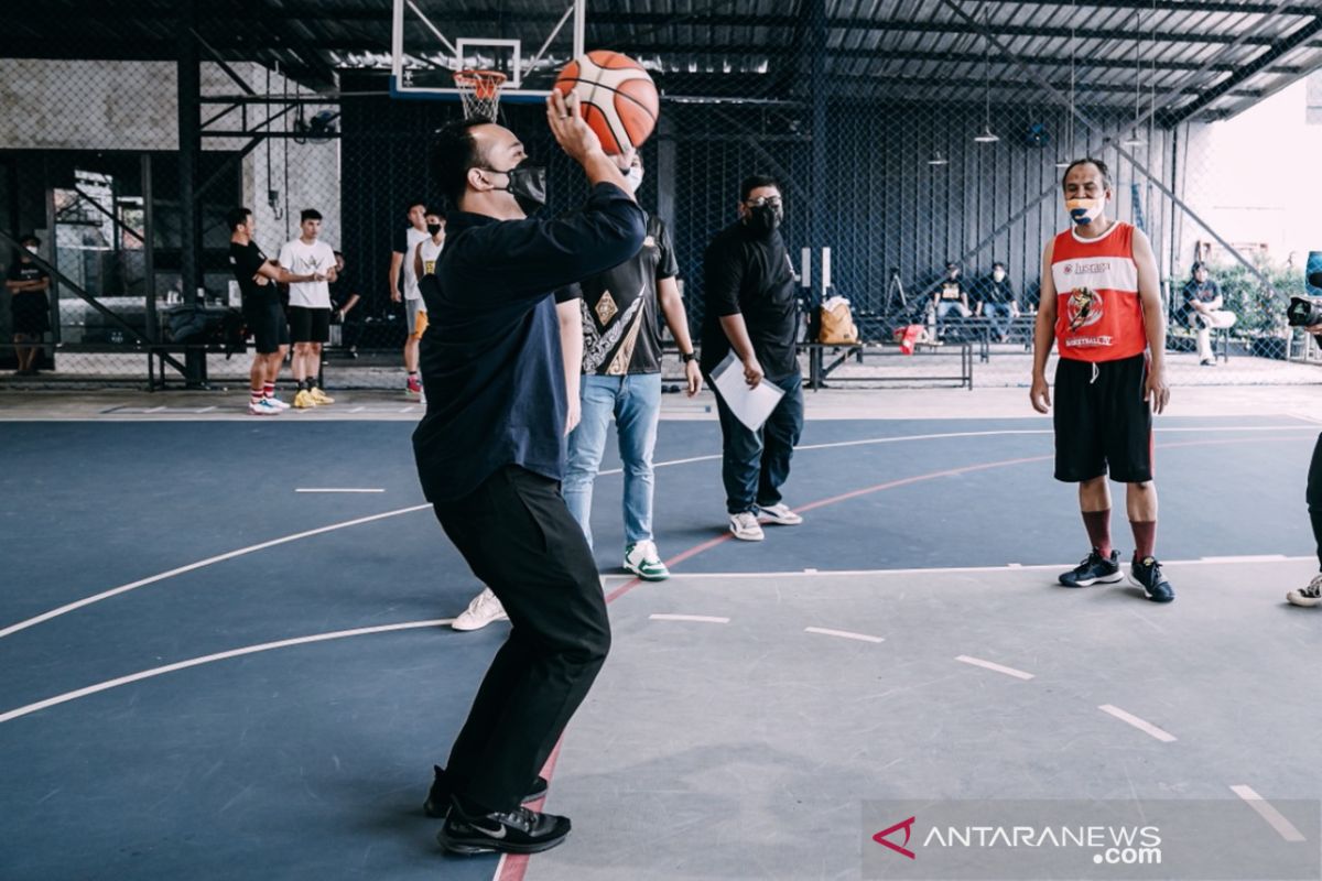 Dewa United ajak staf IBL dan media 'main basket bareng' isi Haornas