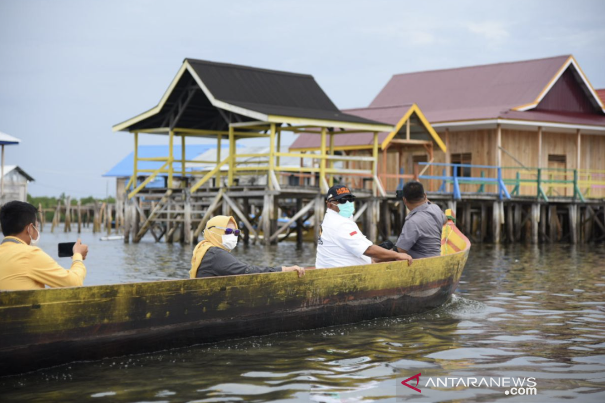 Gubernur Gorontalo janjikan bantuan pelaku UMKM di Torosiaje Laut