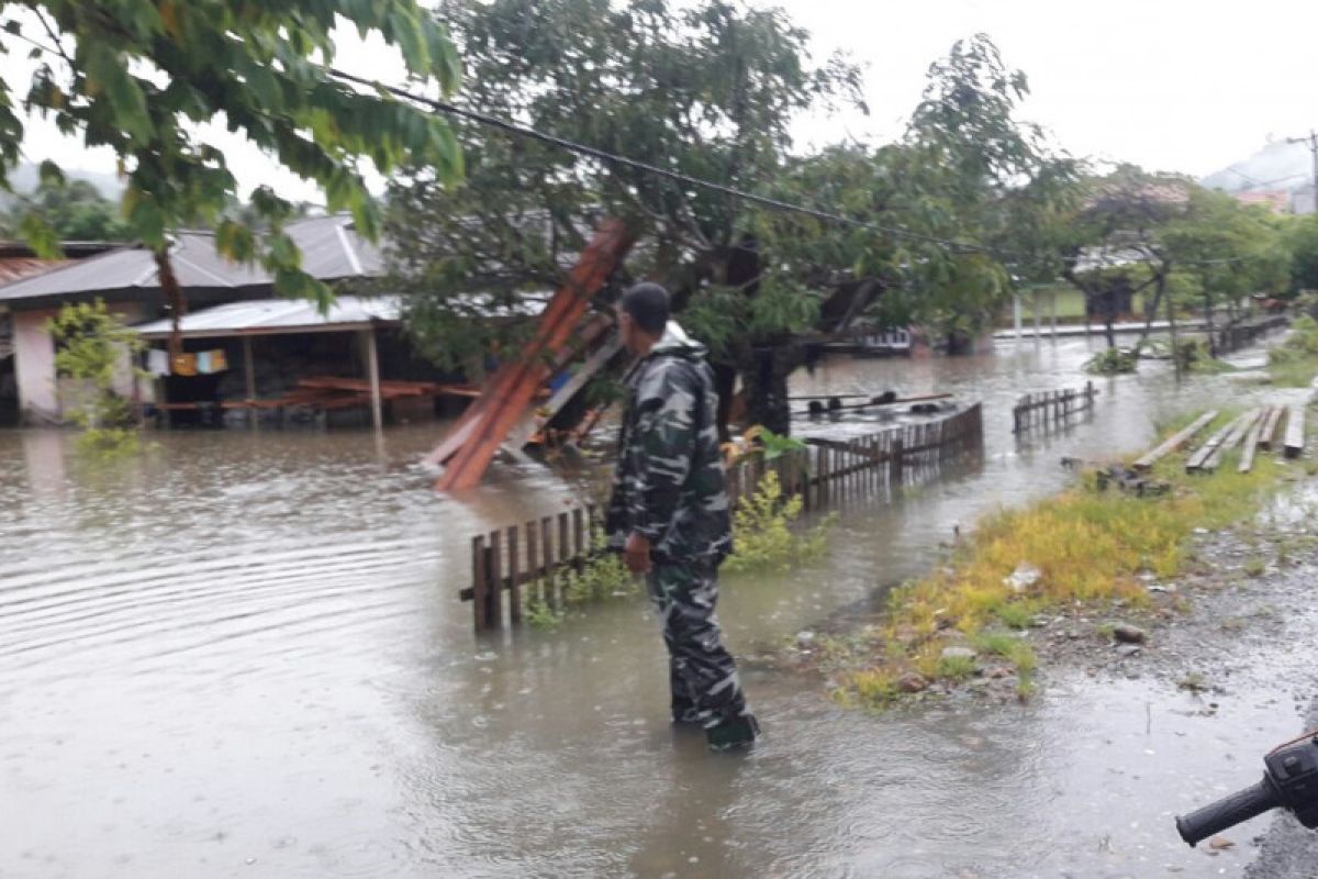 BPBD: Tiga sungai meluap sebabkan banjir di  Kecamatan Pinolosian Tengah