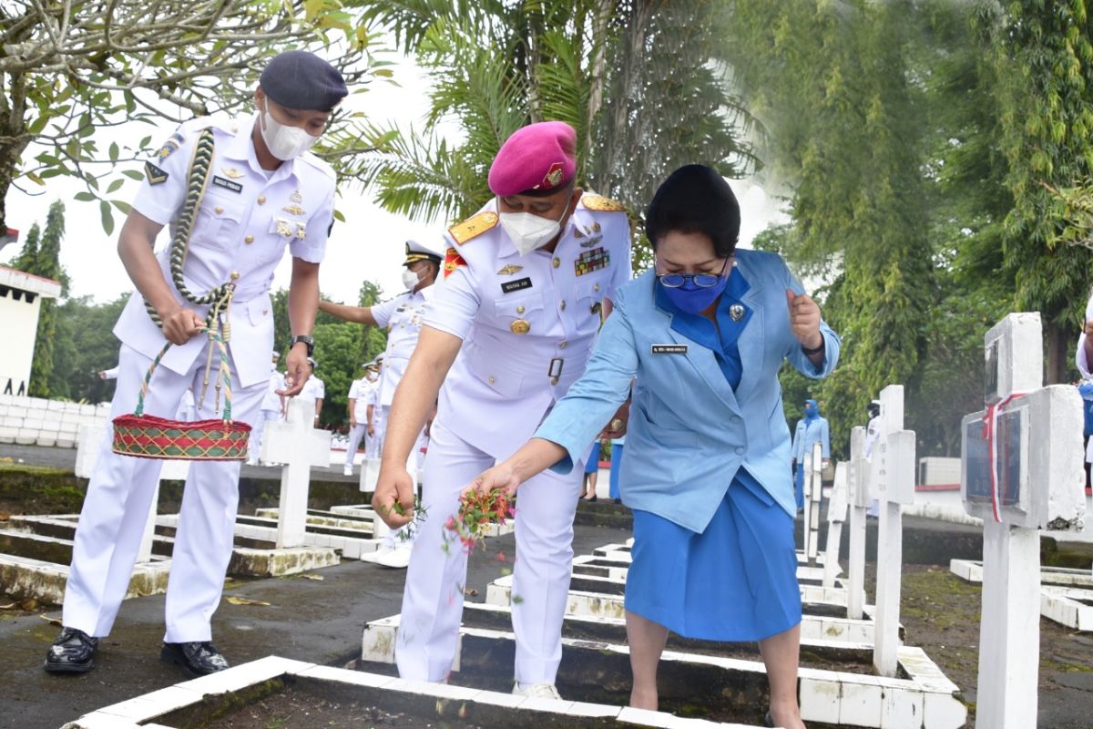 Lantamal VIII gelar berbagai kegiatan sambut HUT ke-76 TNI AL