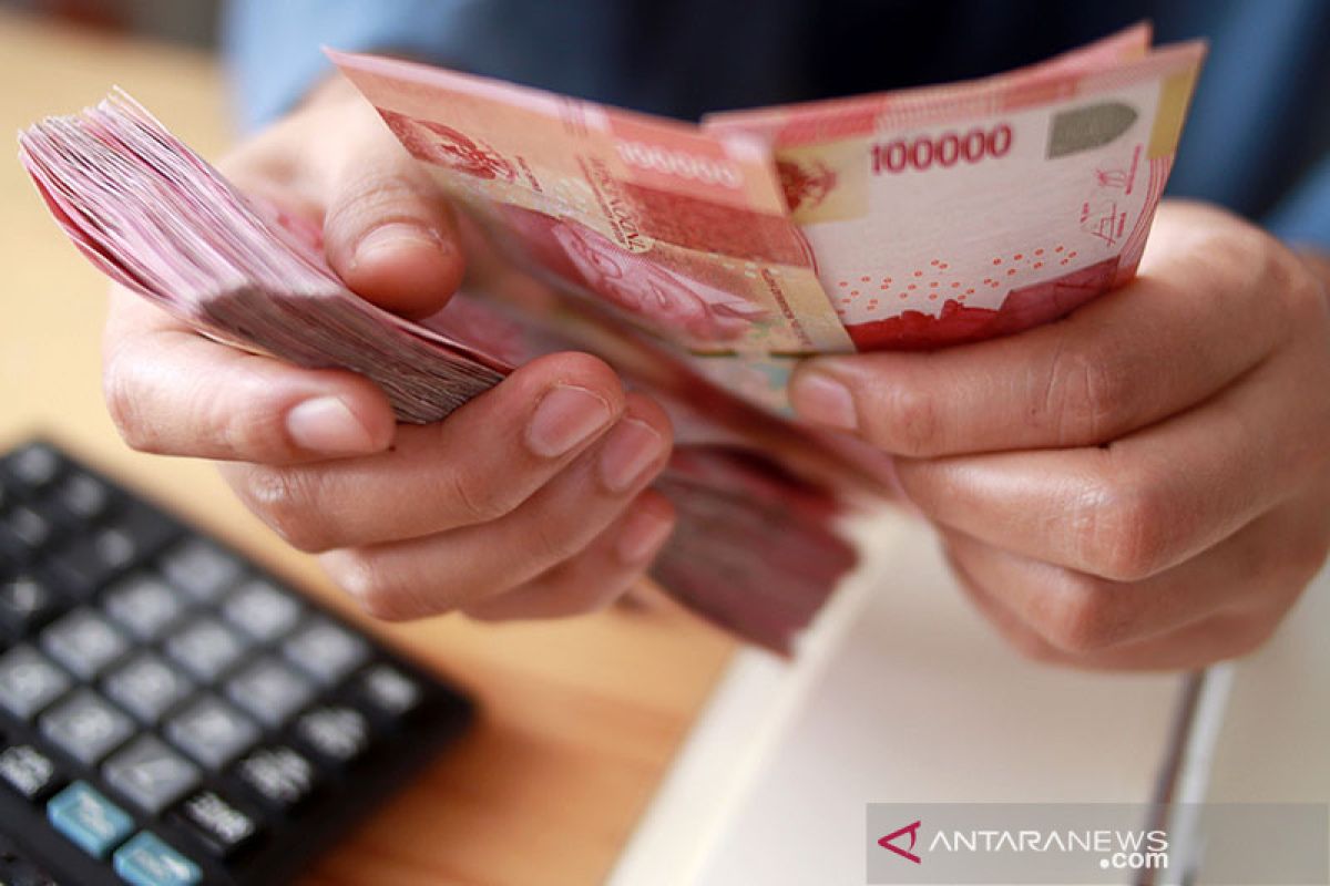 Rupiah hari ini diprediksi tertekan