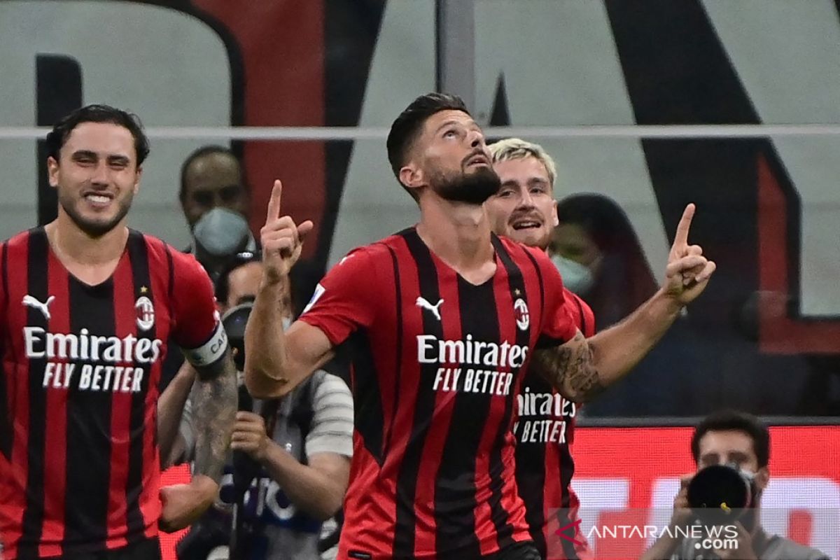 Franco Baresi yakin Giroud akan berkontribusi untuk AC Milan