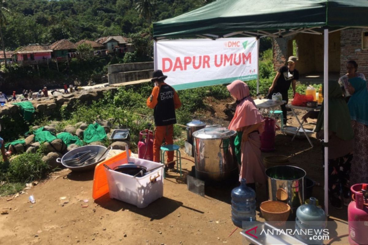 DMC Dompet Dhuafa bangun jembatan darurat hingga dapur umum Respons Banjir Bogor