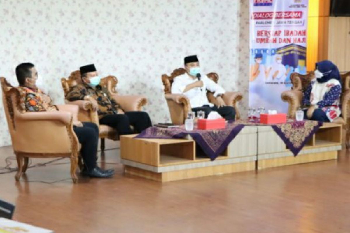 DPRD Jateng dorong pemerintah proaktif gali informasi dilonggarkannya haji dan umroh