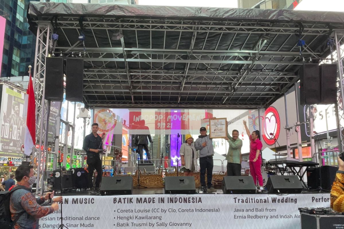 Kafe Dangdut diaspora Indonesia resmi dibuka untuk umum di New York