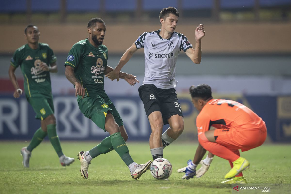 PSIS Semarang datangkan pemain bertahan asal Sierra Leone Alie Sesay