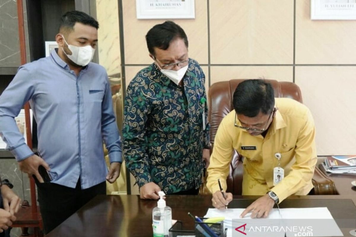 Bupati Solok Selatan berharap kualitas pendidikan daerah setara nasional