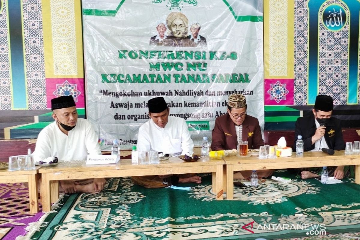 Ketua PCNU dan Rois Syuriah Kota Bogor hadiri konferensi MWC NU