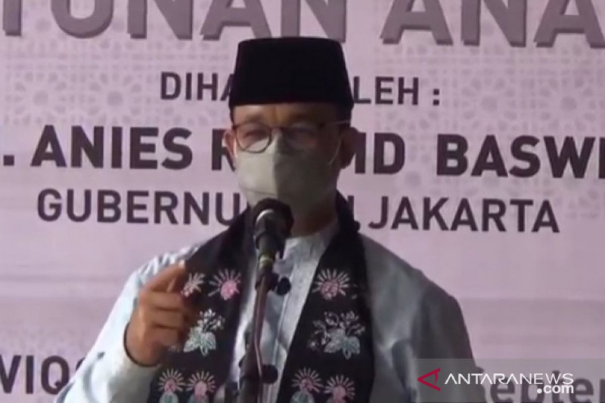 Anies sebut 2,5 juta warga KTP DKI belum vaksin