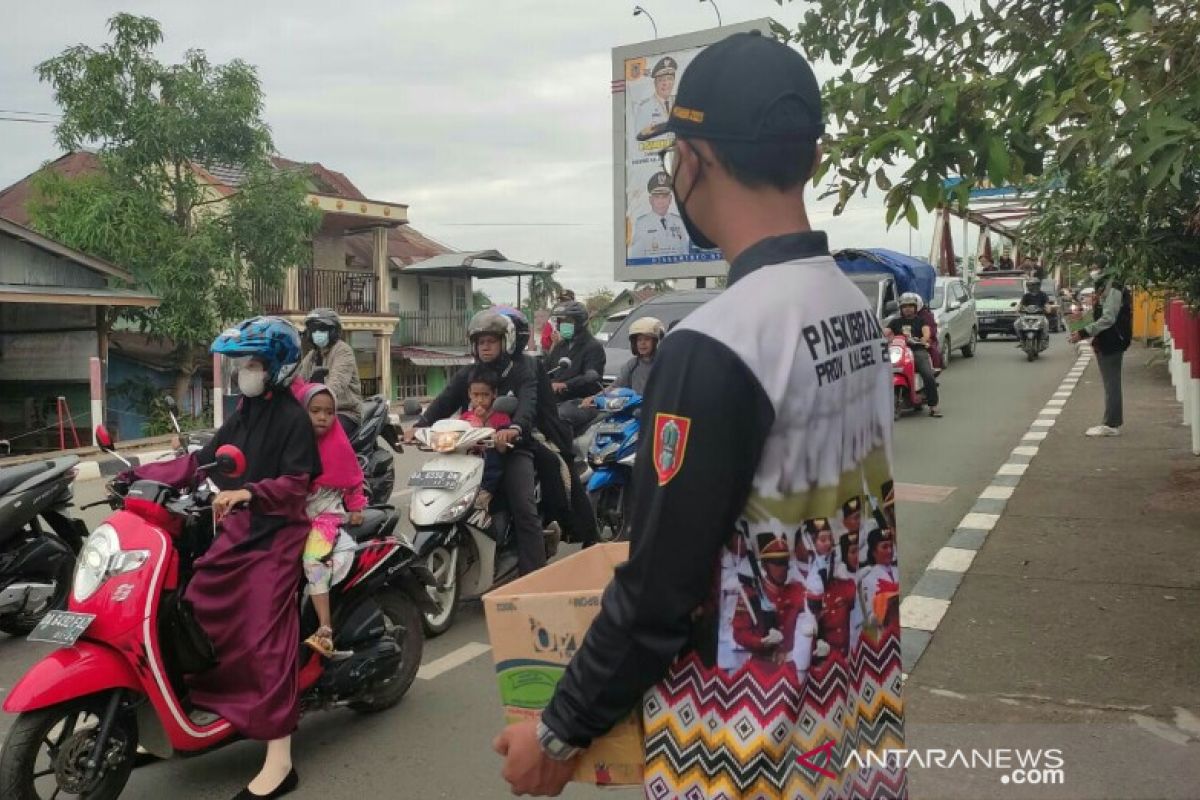 Purna paskibraka galang bantuan korban banjir Kalteng