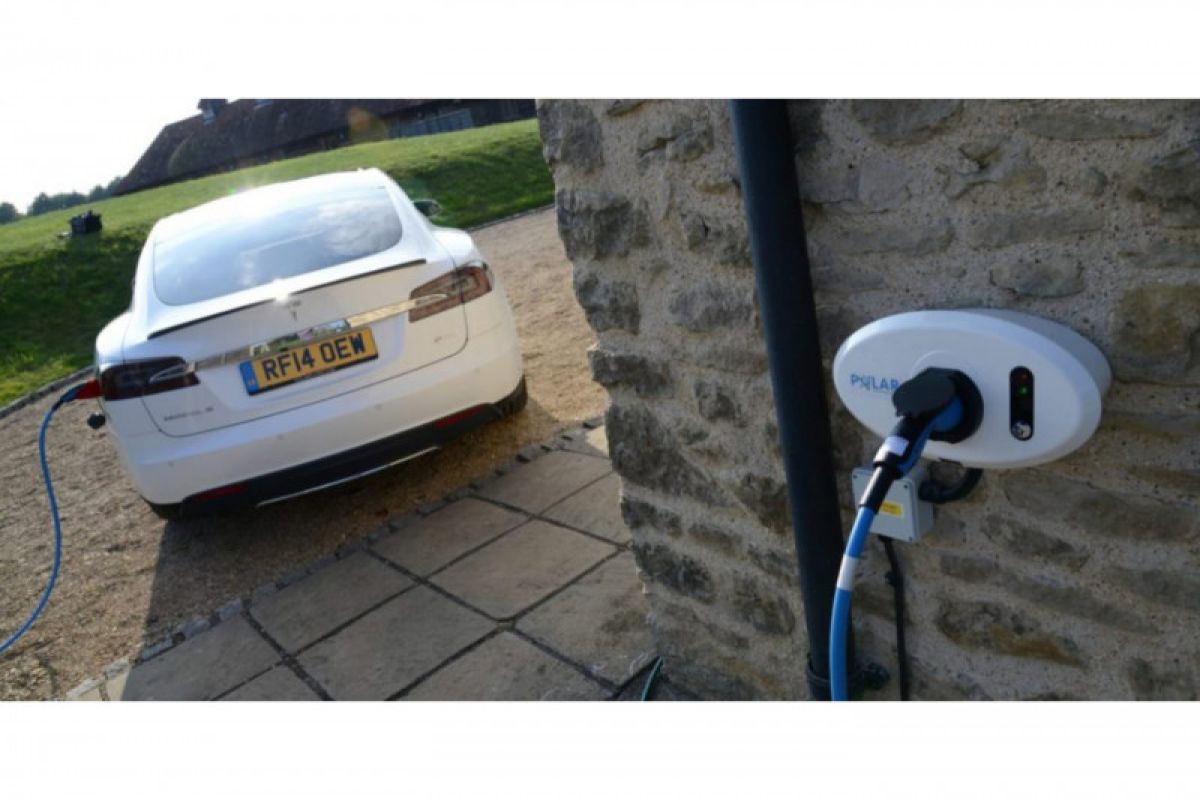 Inggris wajibkan rumah baru miliki pengisi daya mobil listrik