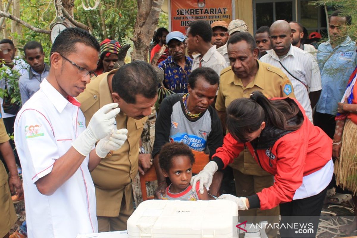 Dinkes Jayawijaya ajak orang tua sukseskan imunisasi anak di sekolah