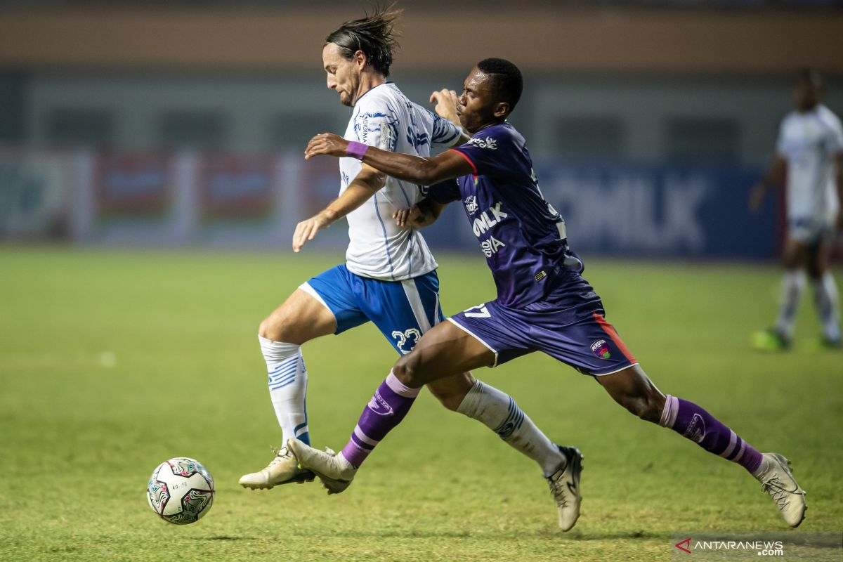 Marc Klok ingin Persib raih tiga poin ketika hadapi Persebaya