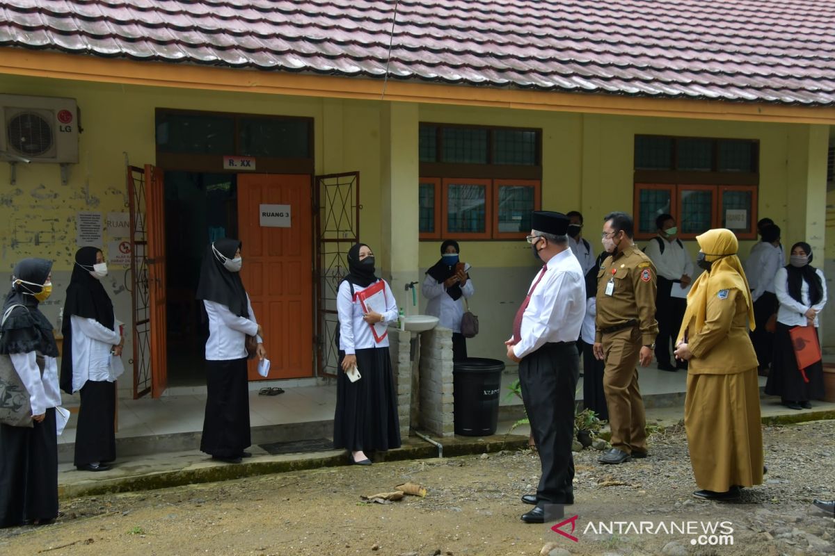 Bupati HSS : Seleksi kompetensi kesempatan emas menjadi pegawai pemerintah