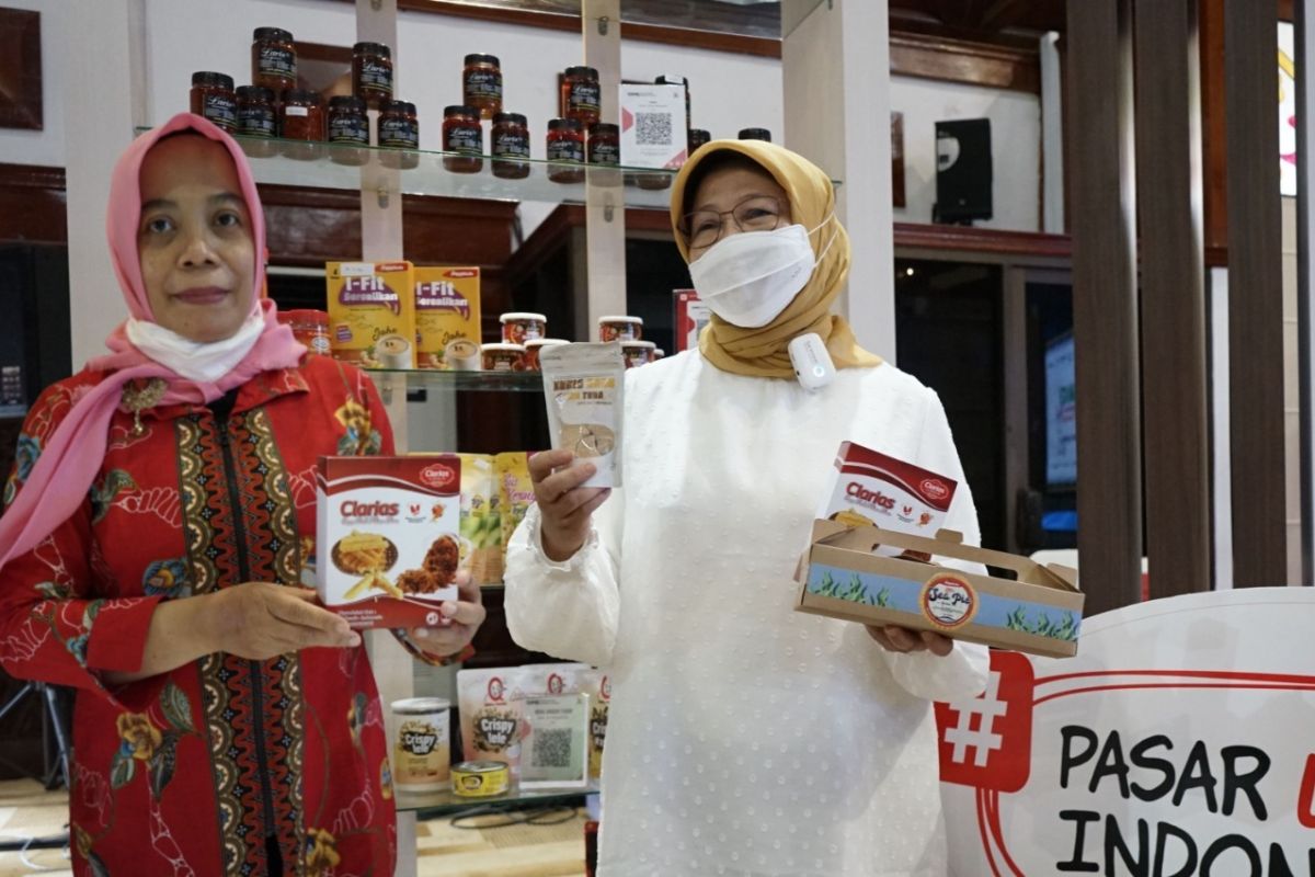 Gernas BBI Masterclass Ikan vs Kopi sukses kreasikan produk abon lele