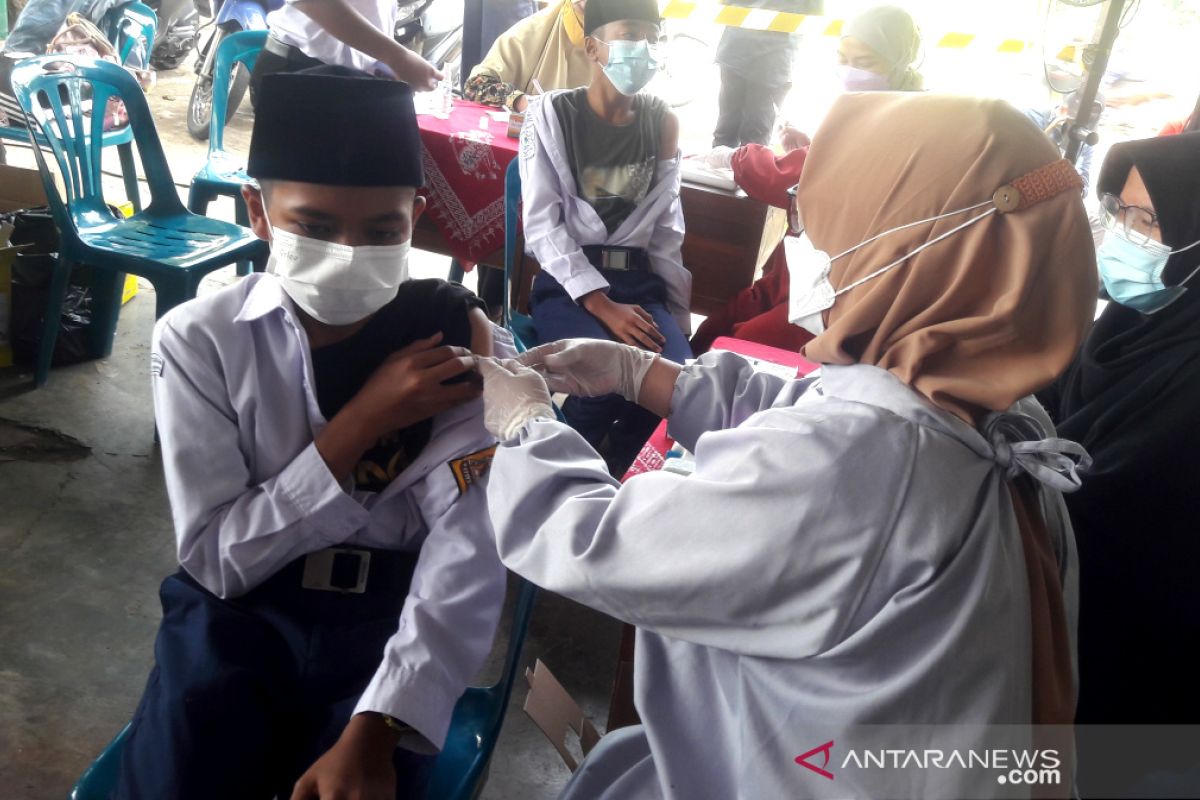 1.500 pelajar-santri Ponpes Baitussalam Prambanan divaksinasi