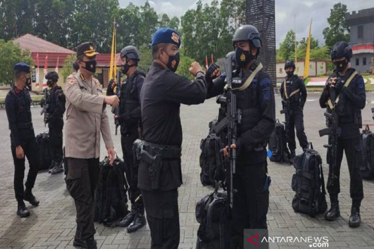 30 personel Brimob Polda Sultra tugas pengamanan di PON Papua