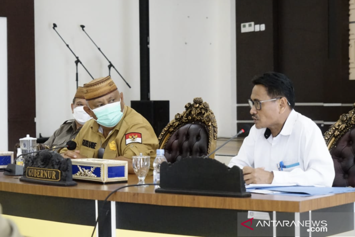 Gubernur Gorontalo minta bupati/wali kota salurkan cadangan beras