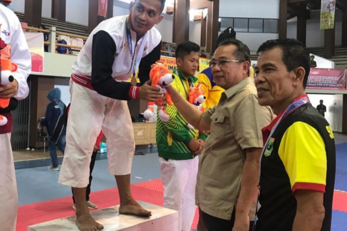 PON Papua-Atlet Kempo Sumbar Ari Parmanto penasaran dengan medali emas PON