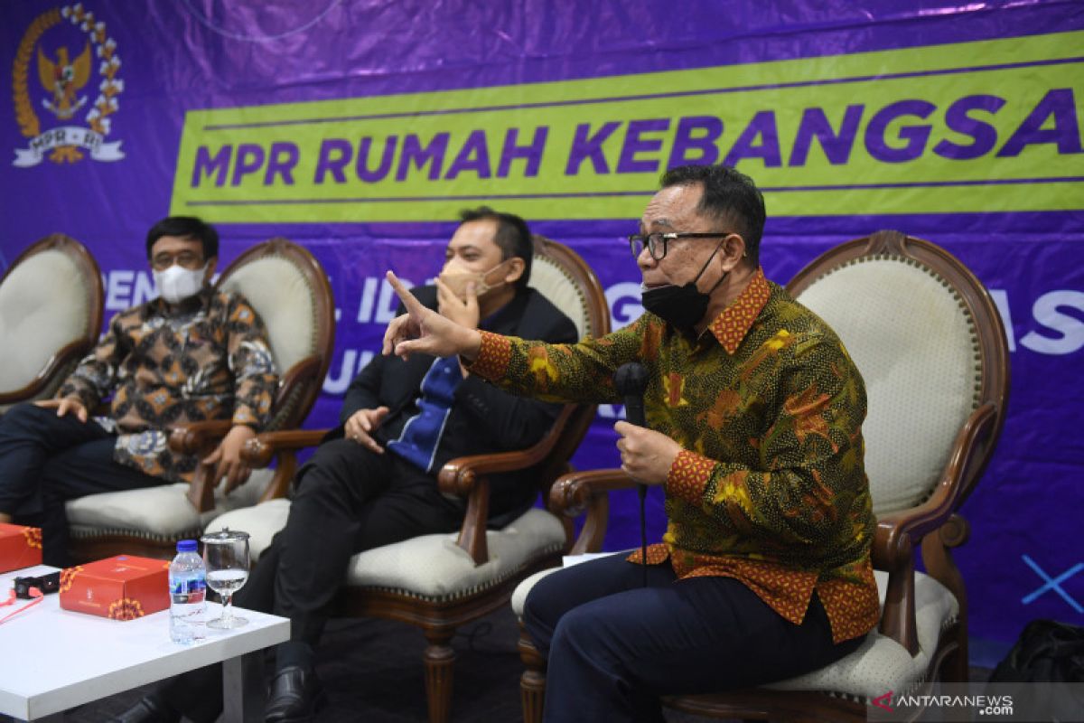 Djarot: MPR tidak pernah mengkaji perpanjangan masa jabatan Presiden