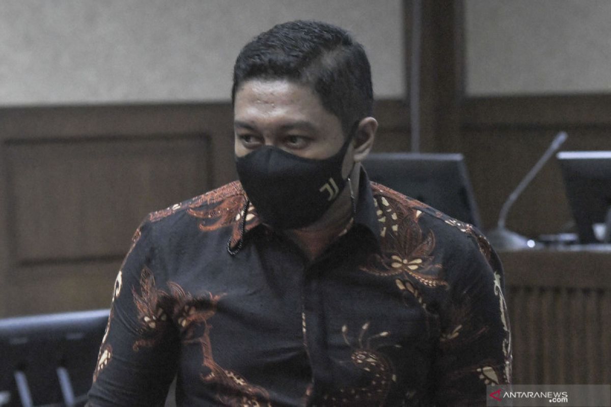 Mantan penyidik KPK Stepanus Robin didakwa terima suap Rp11,5 miliar