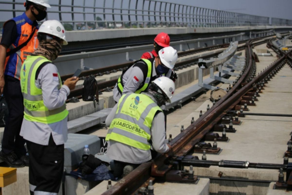 Len kebut pengerjaan persinyalan kereta tanpa masinis LRT Jabodebek