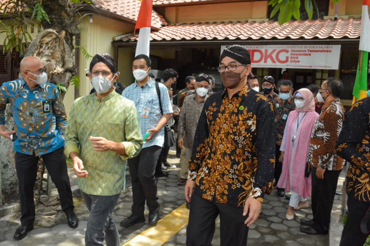 Nadiem minta orang tua tidak khawatirkan Asesmen Nasional