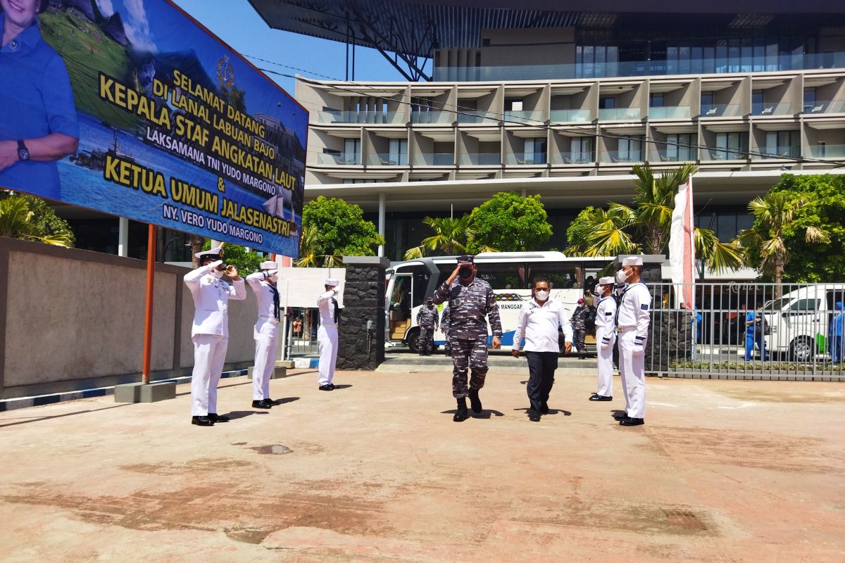 Kasal janji lengkapi kapal patroli keamanan di Labuan Bajo