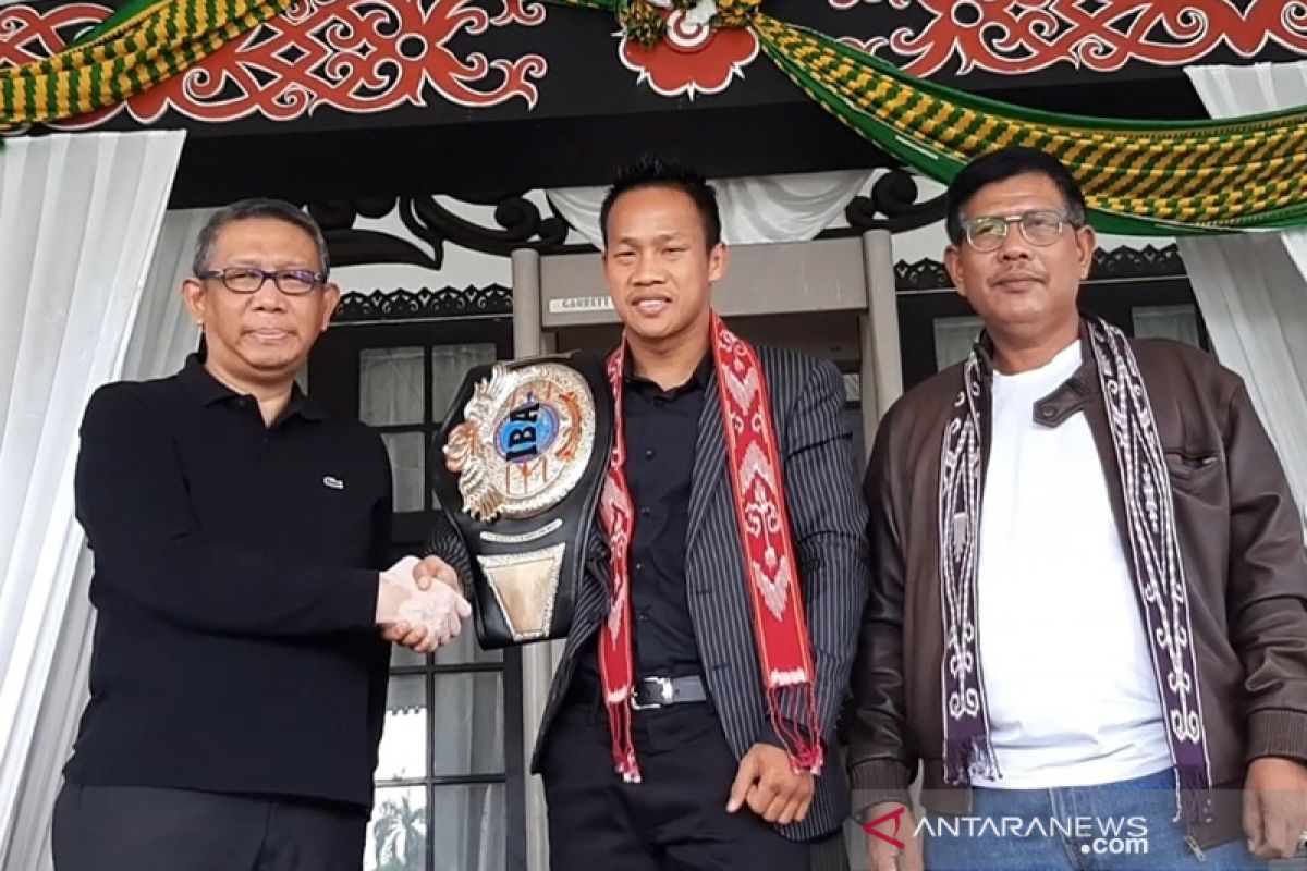 Daud Yordan kembali naik ring lawan petinju Thailand Oktober mendatang