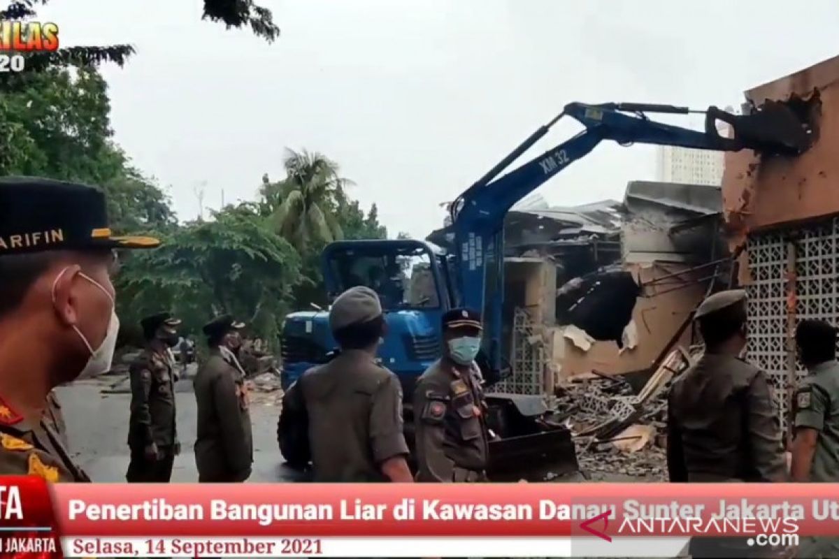 21 bangunan tanpa izin di Danau Sunter ditertibkan personel gabungan