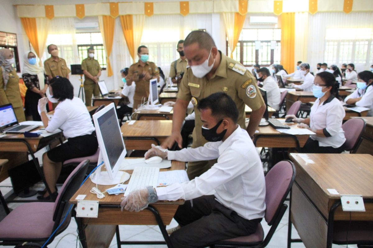 Seleksi guru PPPK di Tapteng  lancar