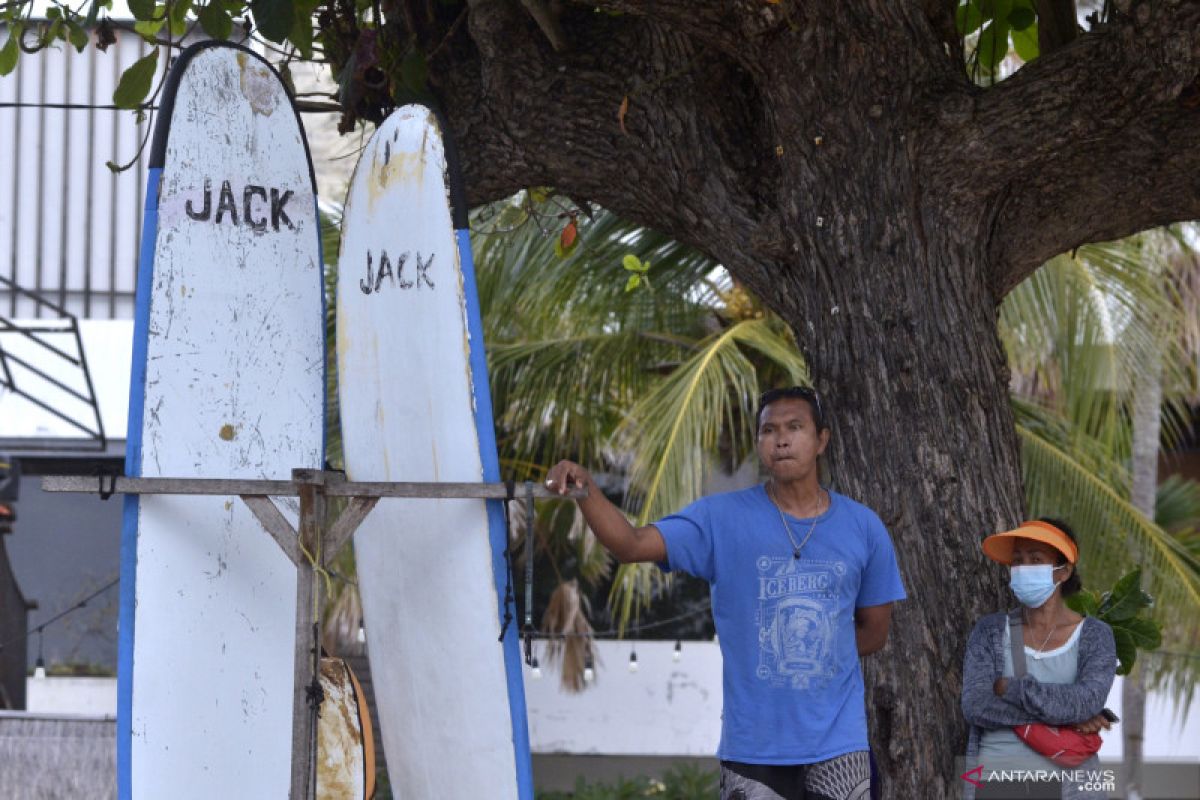 Pemerintah perpanjang PPKM luar Jawa dan Bali