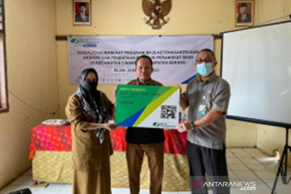 Perangkat desa di Cinangka Banten antusiasme ikut BPJAMSOSTEK