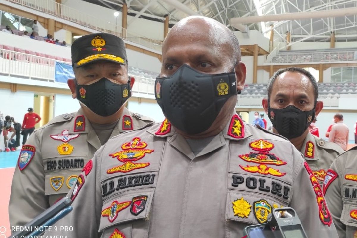 Polda Papua kirim dua peleton personel Brimob ke Kiwirok kejar KKB