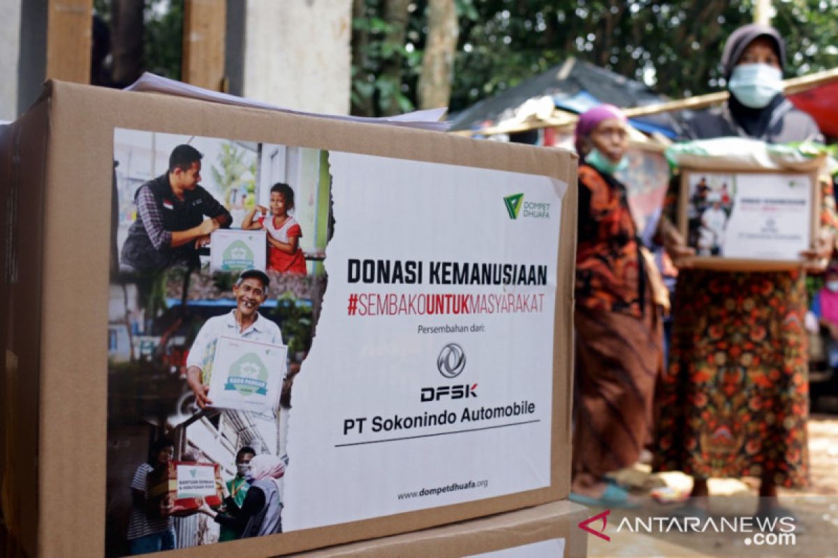 PT Sokonindo Automobile bantu masyarakat terdampak COVID-19 melalui Dompet Dhuafa